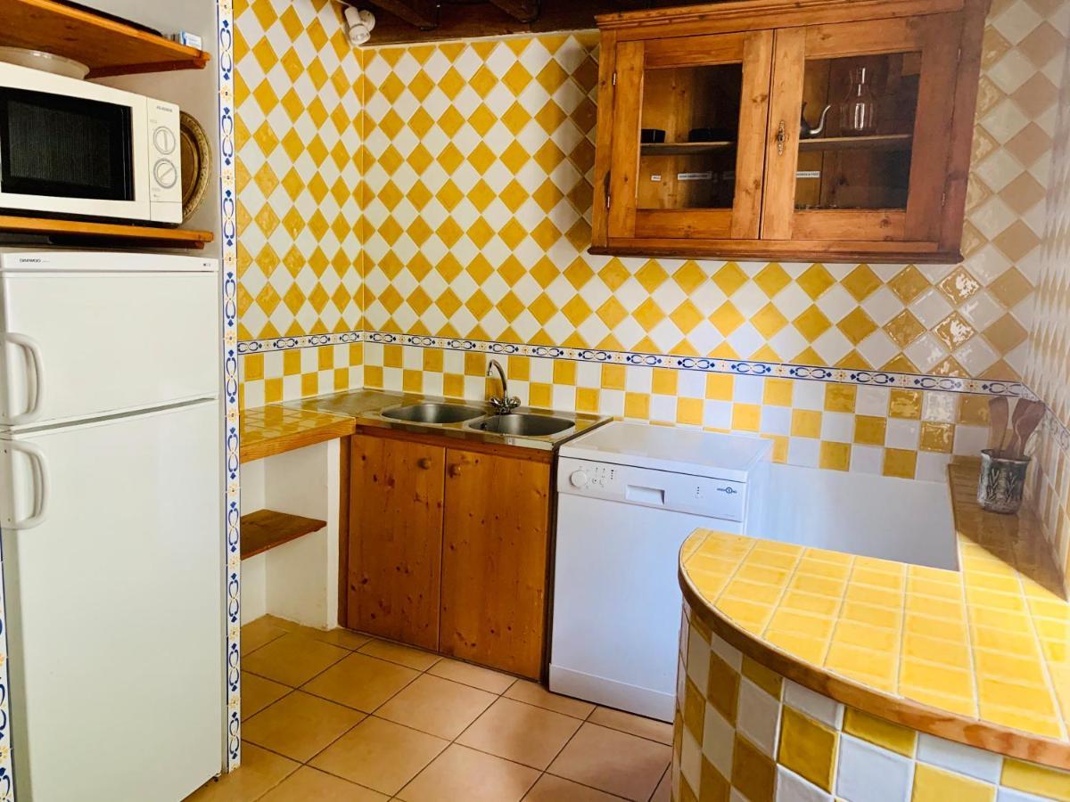 Gite Pommier Au Chateau Des Pauses Villa Saint-Andre-de-Majencoules ภายนอก รูปภาพ